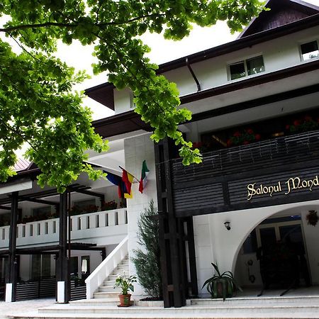 Hotel Cornul Vanatorului Pitesti Exterior photo